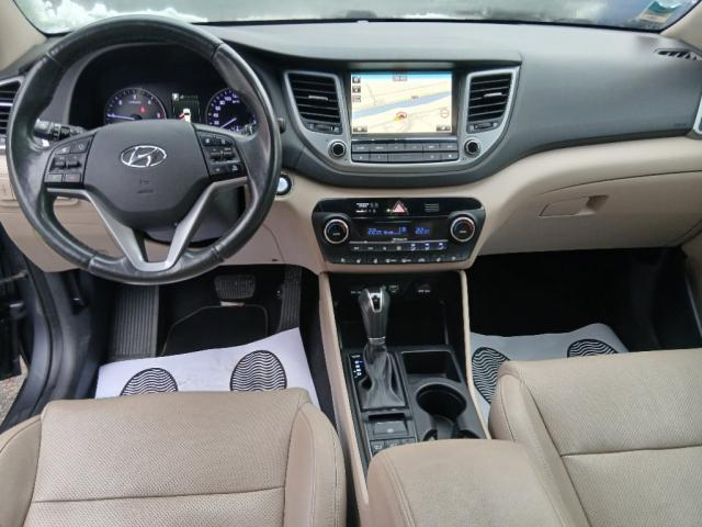 Hyundai Tucson image 6