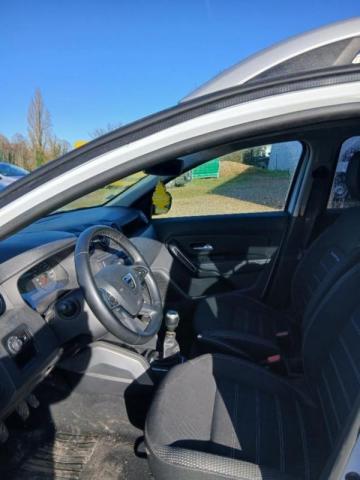 Dacia Duster image 4