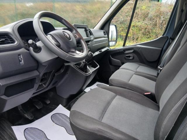 Renault Master image 4