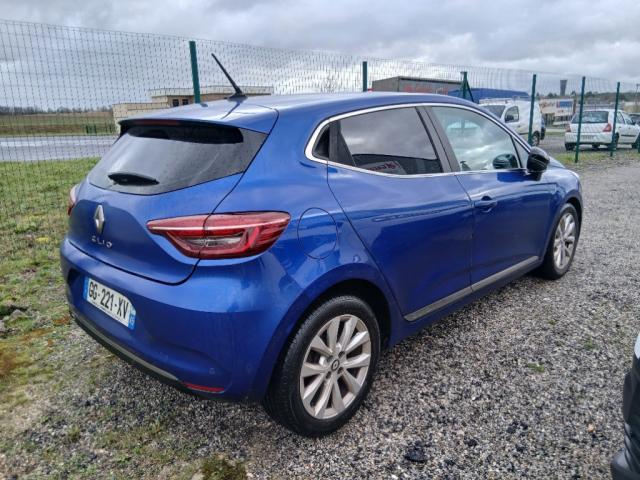 Renault Clio image 2