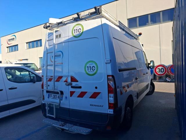 Renault Master image 2