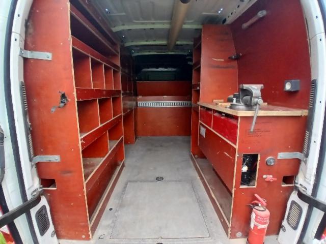 Renault Master image 2