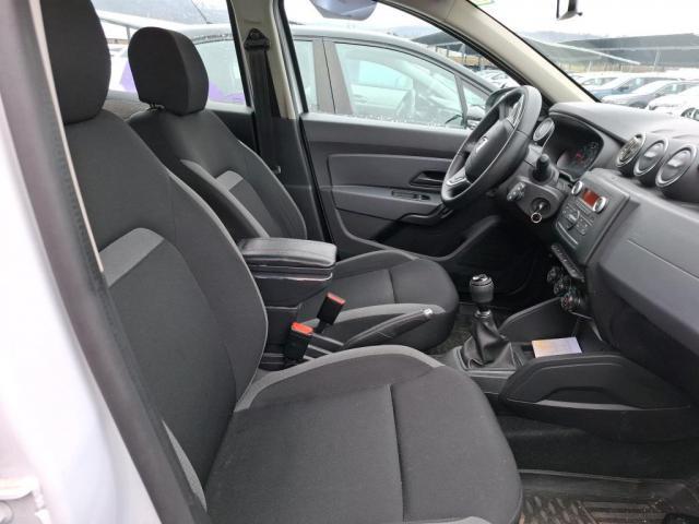 Dacia Duster image 1