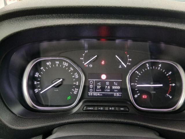 Citroen Jumpy image 3