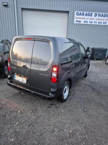 Peugeot Partner image 2