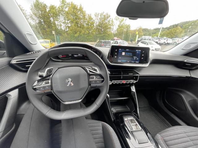 Peugeot 2008 image 1