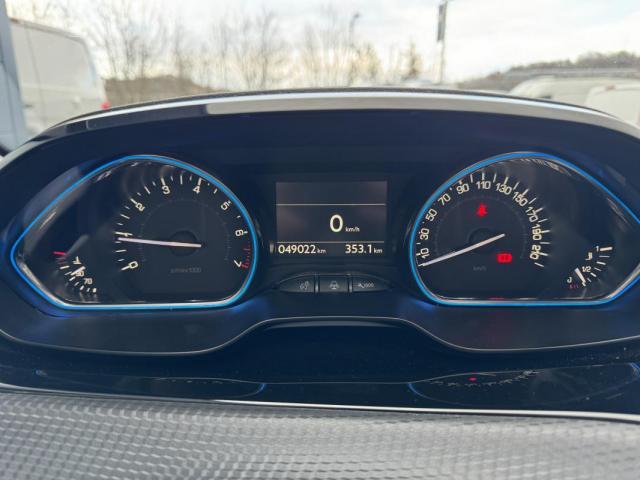 Peugeot 2008 image 7