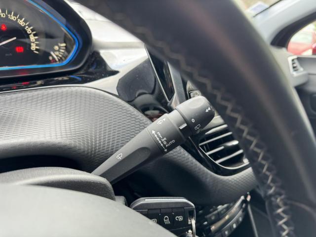 Peugeot 2008 image 4