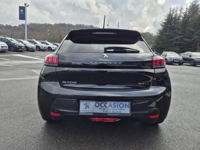 Peugeot 208 image 9