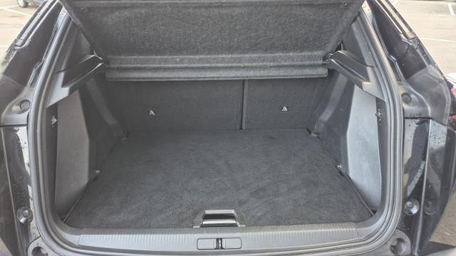 Peugeot 2008 image 2