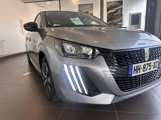 Peugeot 208 image 1