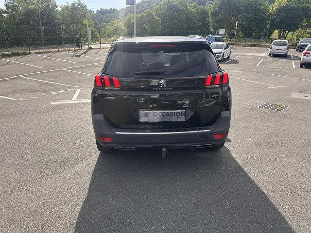 Peugeot 5008 image 9