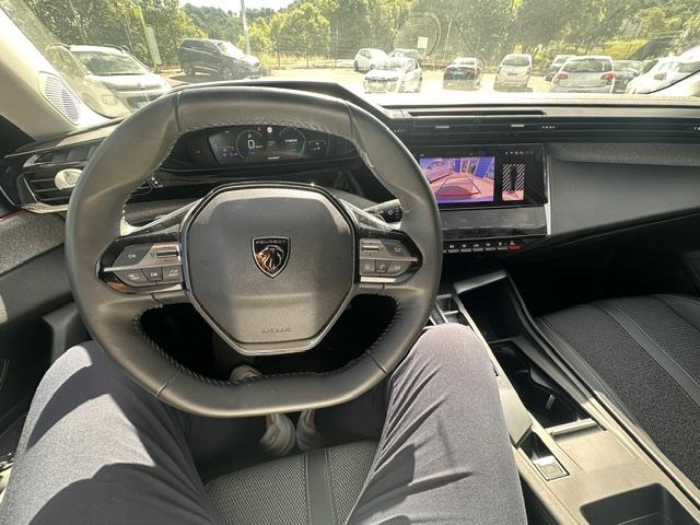 Peugeot 308 image 4