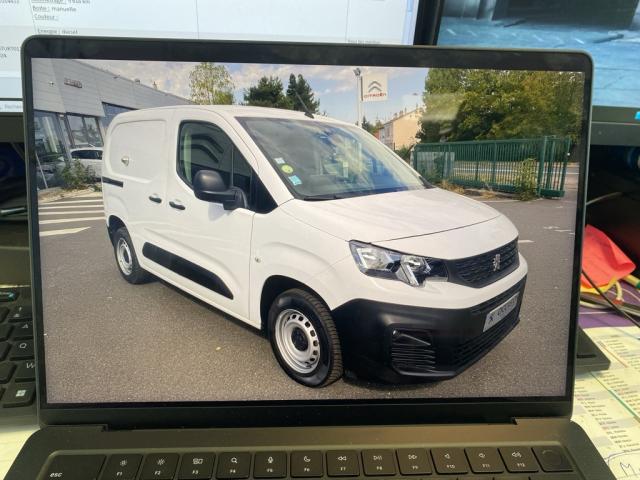 Peugeot Partner image 9
