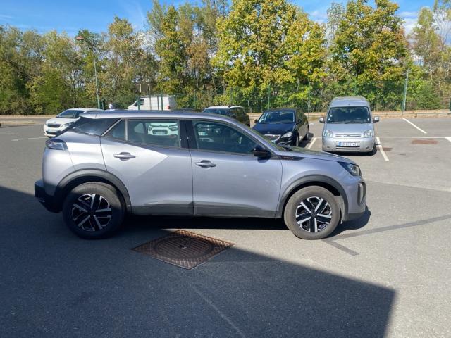 Peugeot 2008 image 9