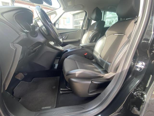 Renault Scénic image 2