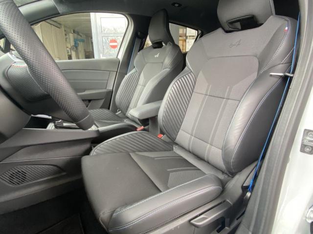 Renault Clio image 8