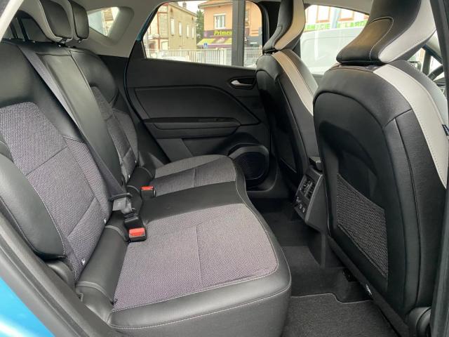 Renault Captur image 8