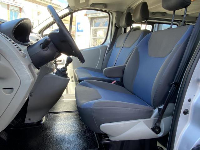 Renault Trafic image 8