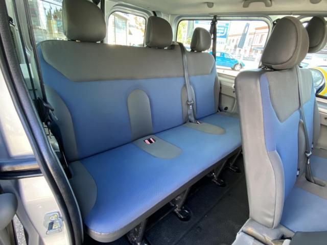 Renault Trafic image 1