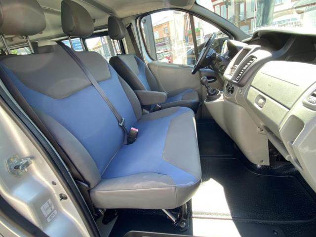 Renault Trafic image 4