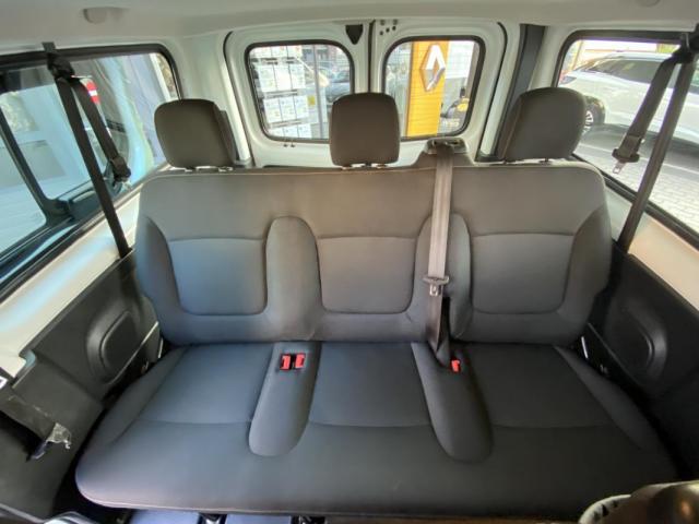 Renault Trafic image 3