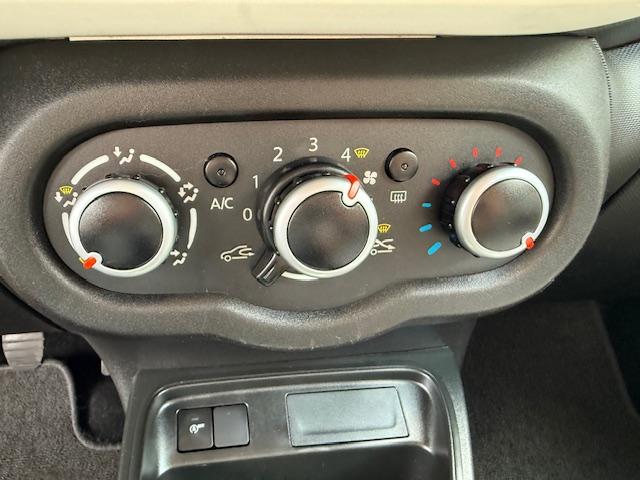 Renault Twingo image 3