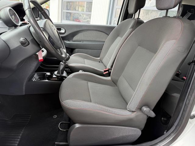 Renault Twingo image 7
