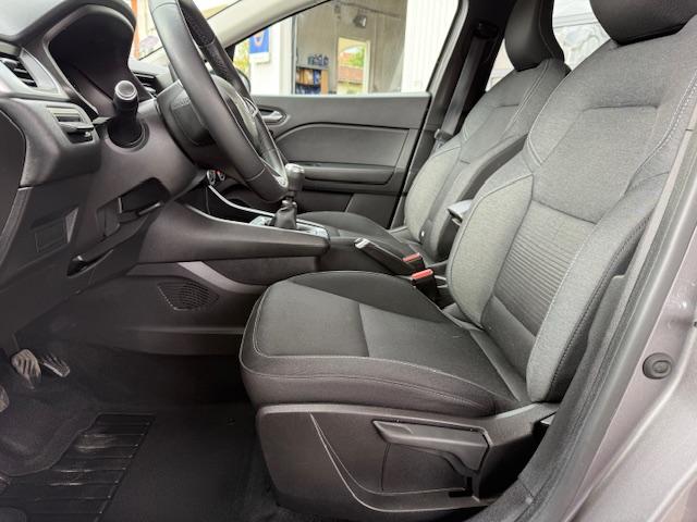 Renault Captur image 9