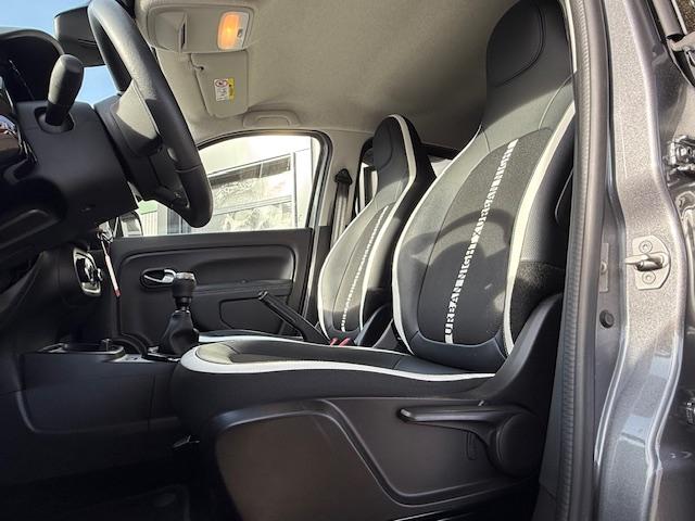 Renault Twingo image 4