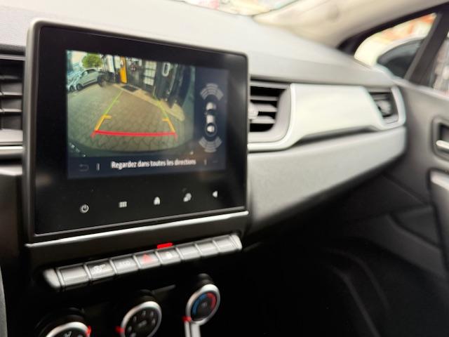 Renault Captur image 8