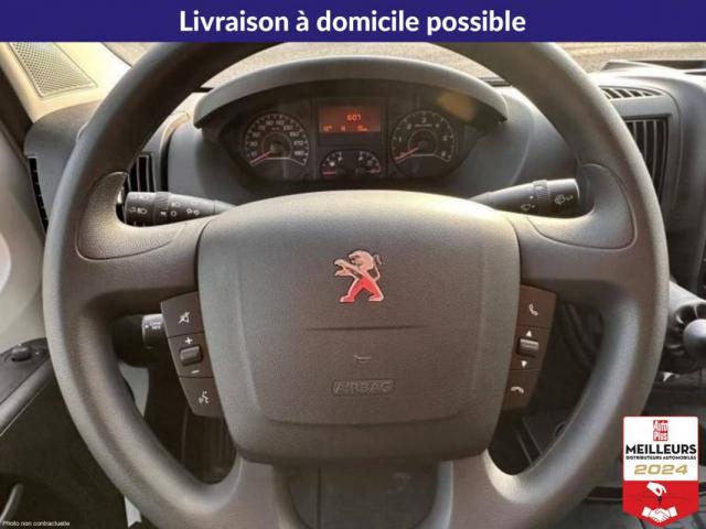 Peugeot Boxer image 3