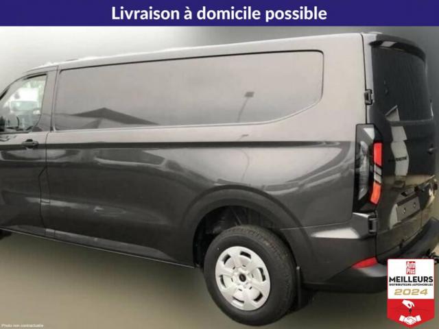 Ford Transit Custom image 3