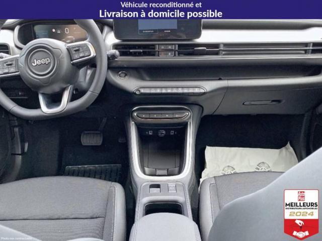 Jeep Avenger image 9