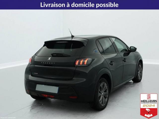 Peugeot 208 image 5