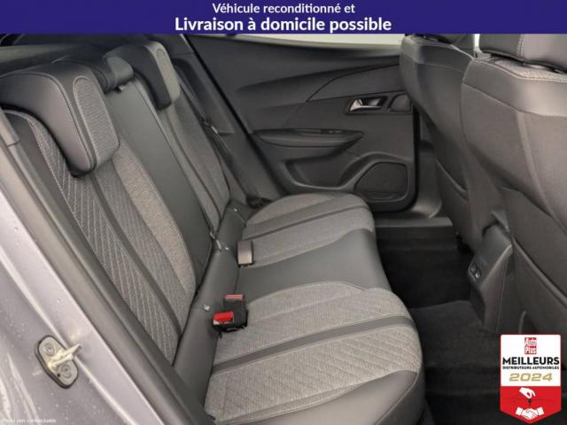 Peugeot 2008 image 6