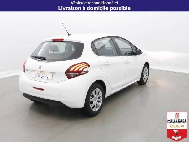Peugeot 208 image 6