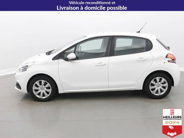 Peugeot 208 image 7