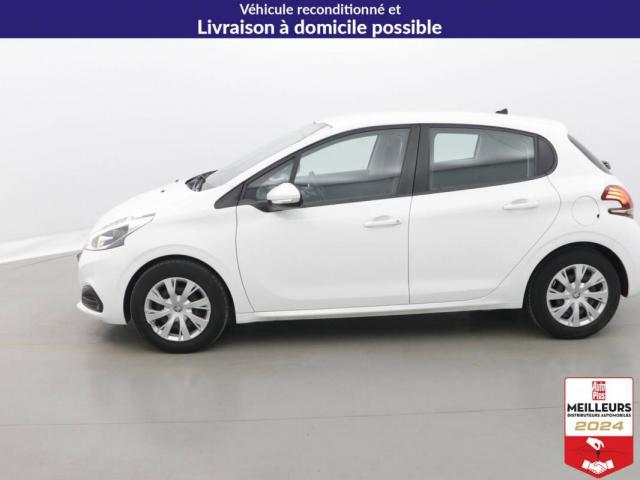Peugeot 208 image 3