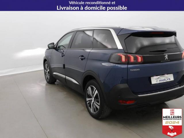 Peugeot 5008 image 2