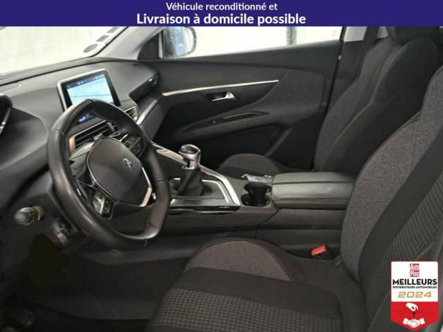 Peugeot 5008 image 2