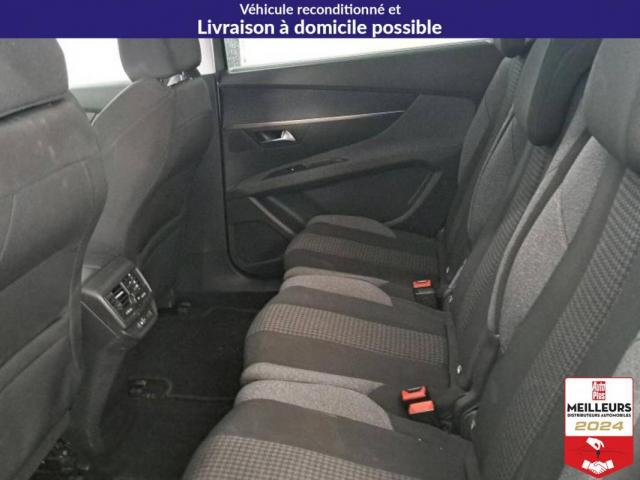 Peugeot 5008 image 3