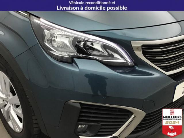 Peugeot 5008 image 9