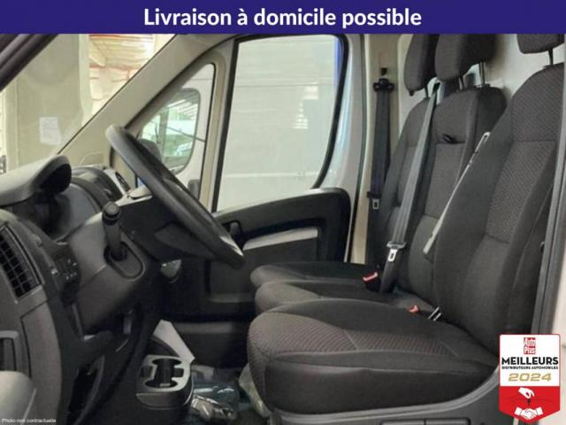 Peugeot Boxer image 1