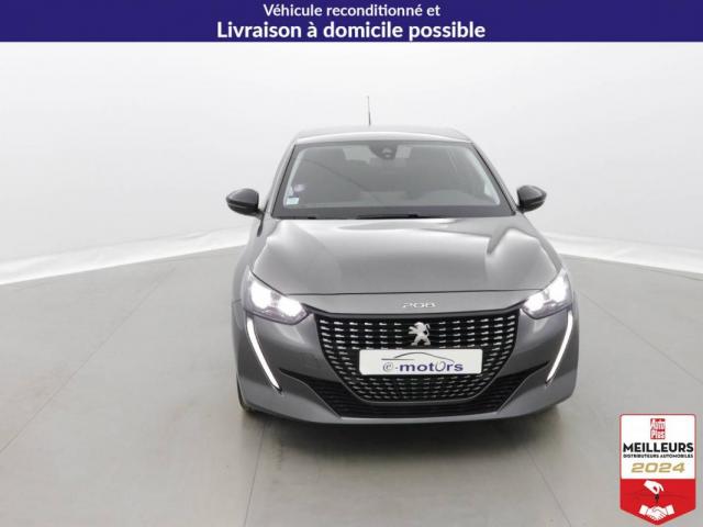 Peugeot 208 image 8