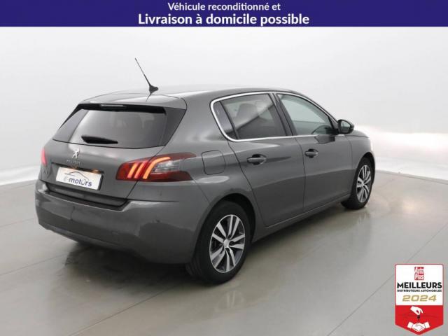 Peugeot 308 image 8