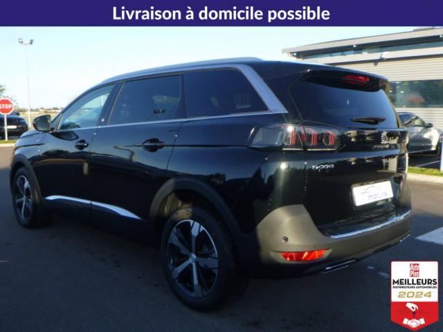 Peugeot 5008 image 1