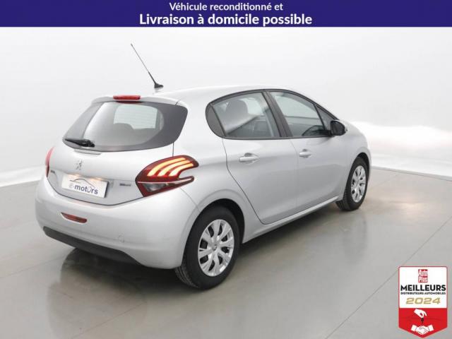 Peugeot 208 image 3