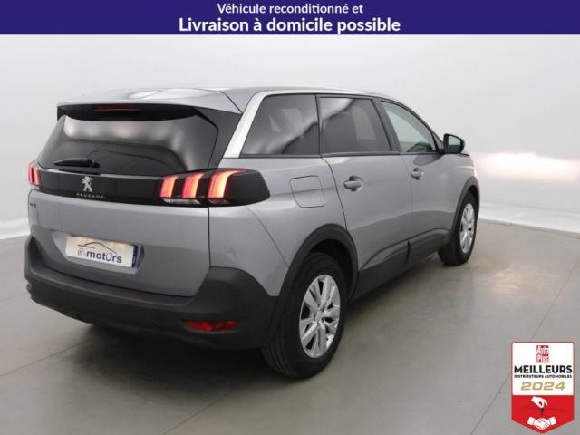 Peugeot 5008 image 4