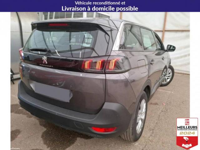 Peugeot 5008 image 2